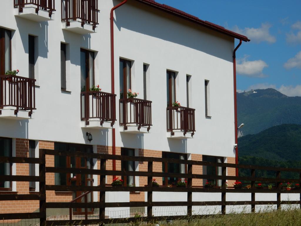 Pensiunea Cetatea Craiului Rîşnov Extérieur photo