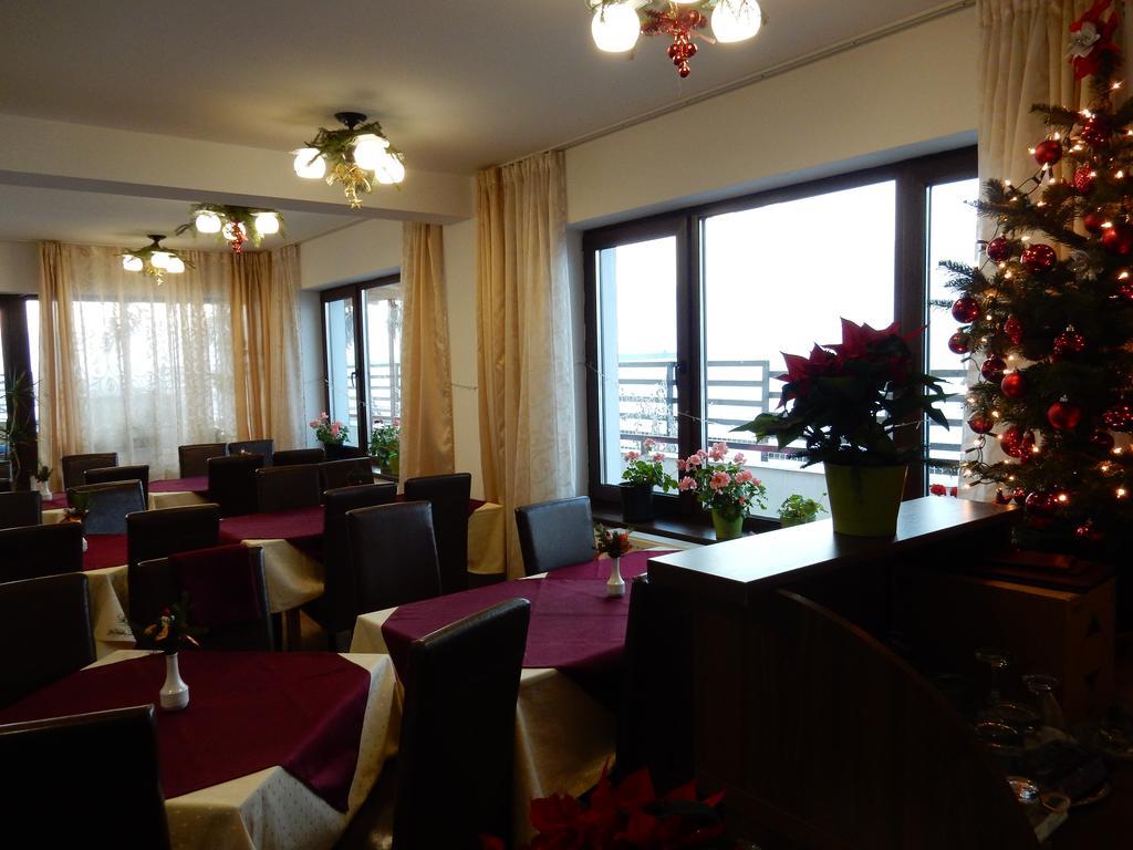 Pensiunea Cetatea Craiului Rîşnov Extérieur photo